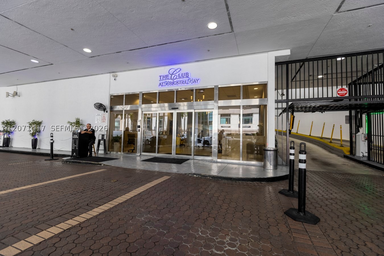 image The Club at Brickell Bay13