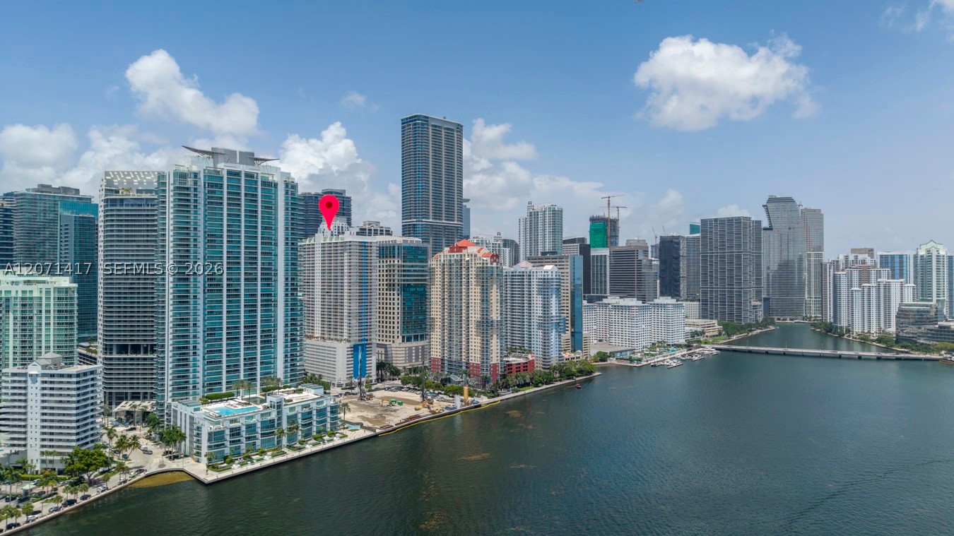 image The Club at Brickell Bay17
