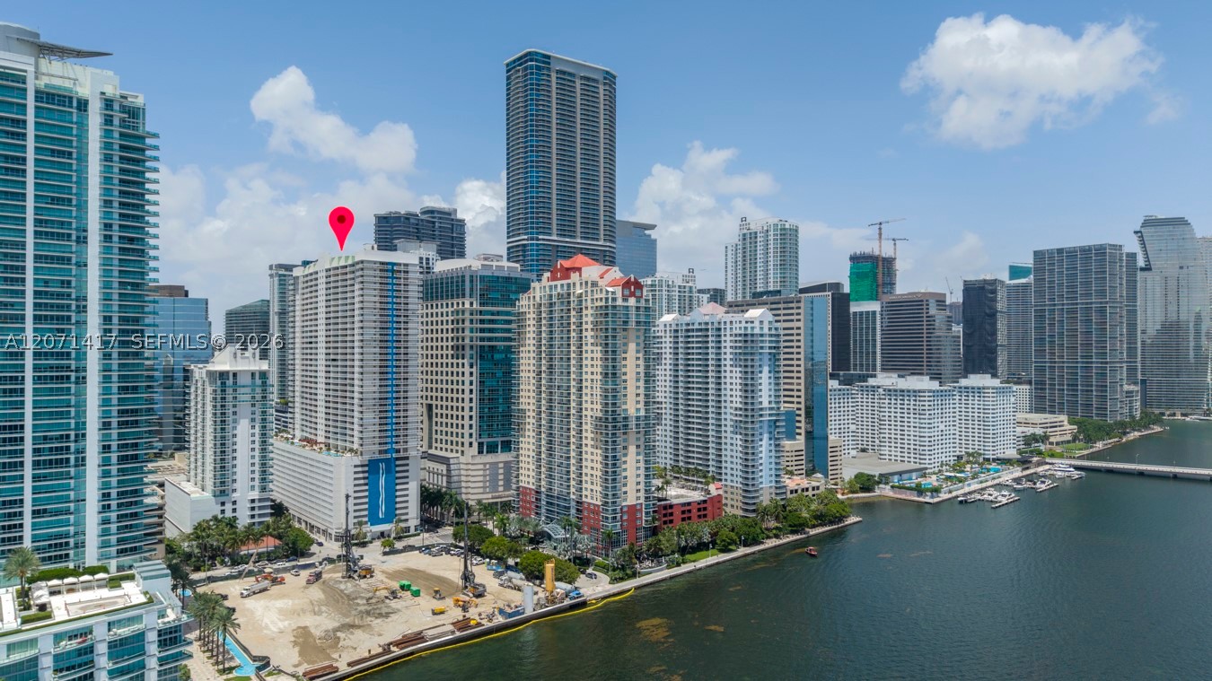 image The Club at Brickell Bay20