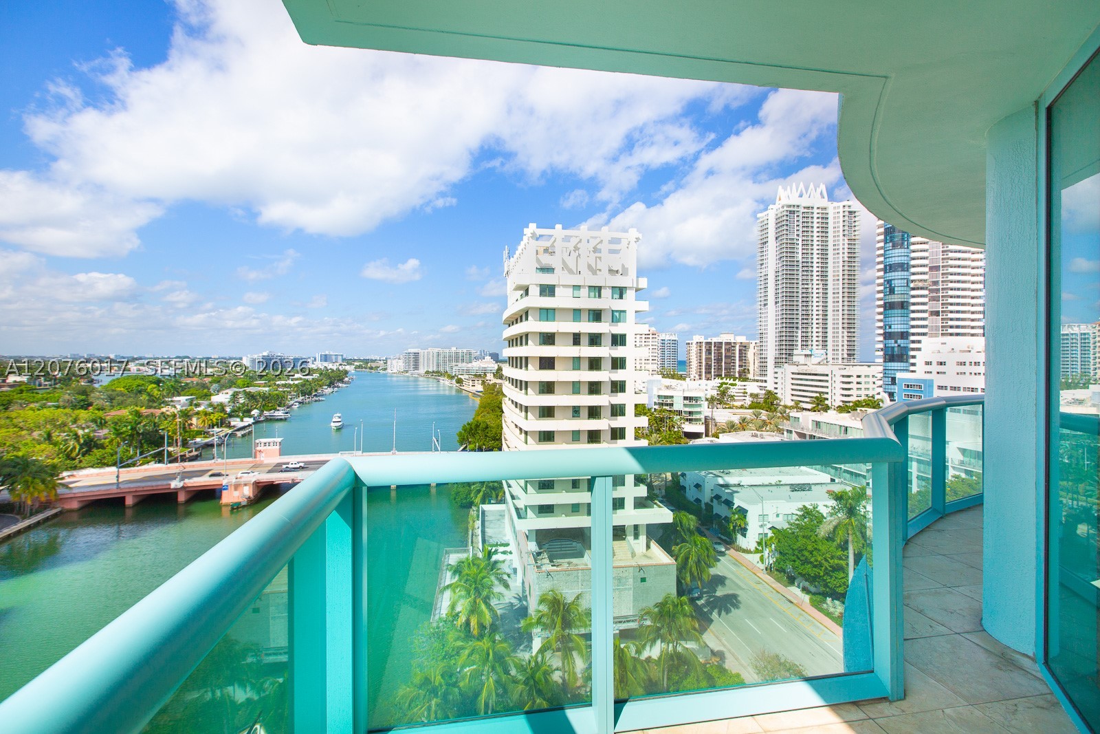 6000 Indian Crk Dr #12B Miami Beach, FL 33140