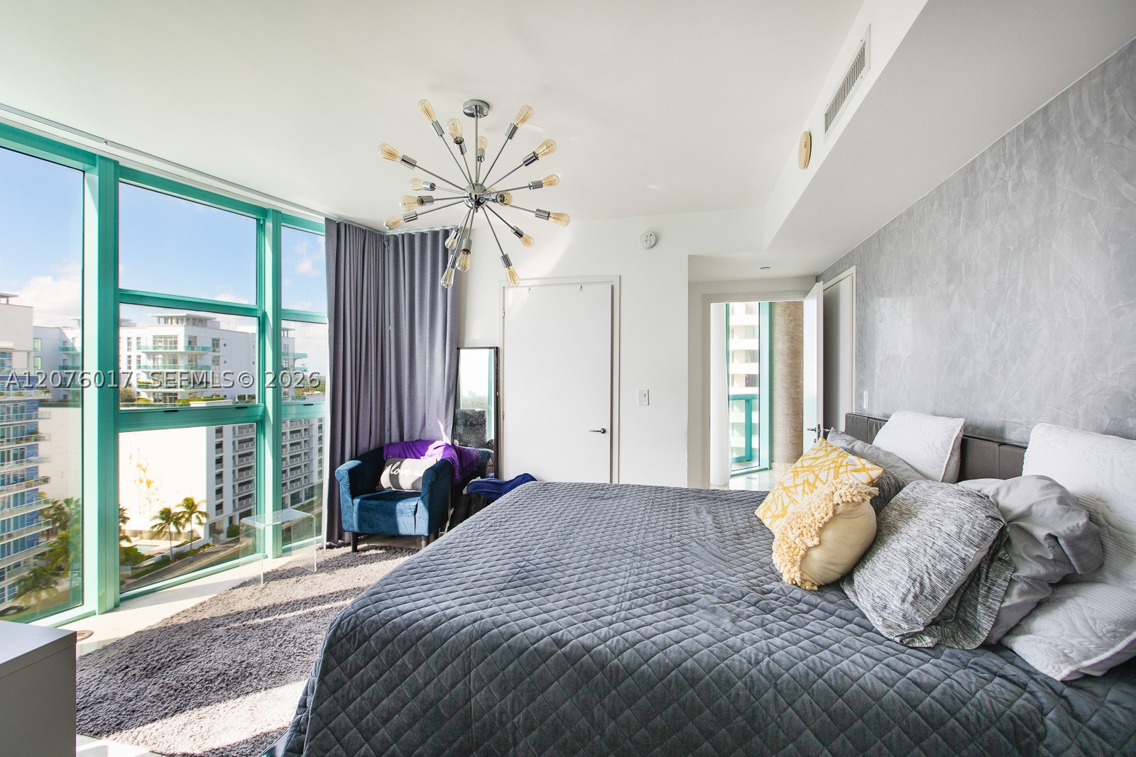 6000 Indian Crk Dr #12B Miami Beach, FL 33140