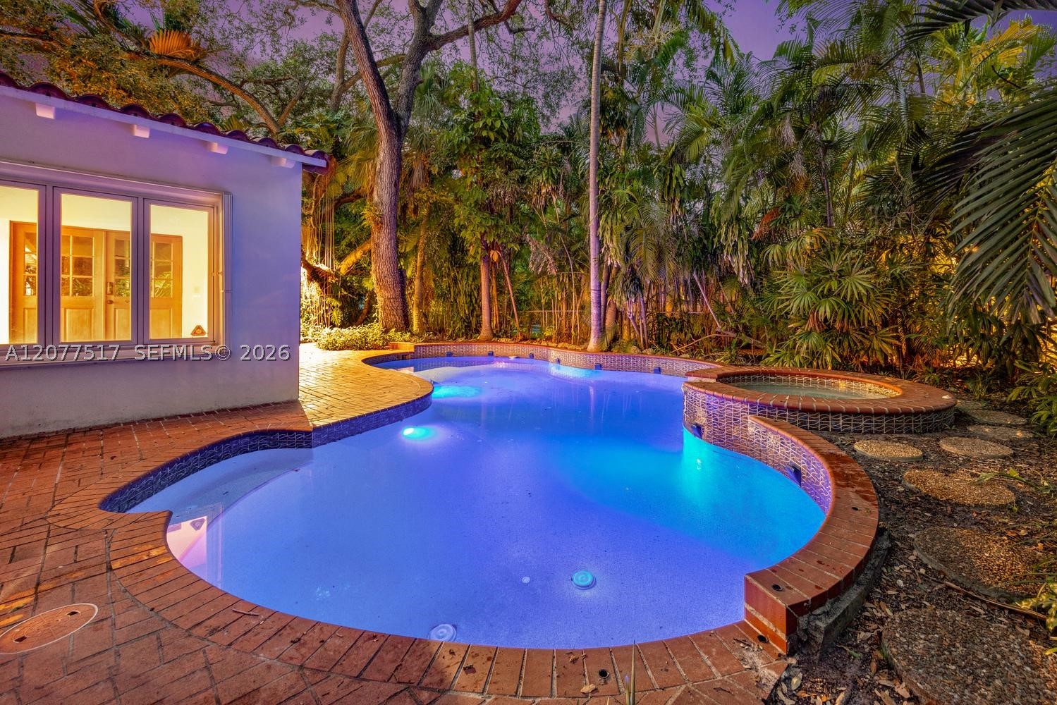 5111 Maggiore St Coral Gables, FL 33146