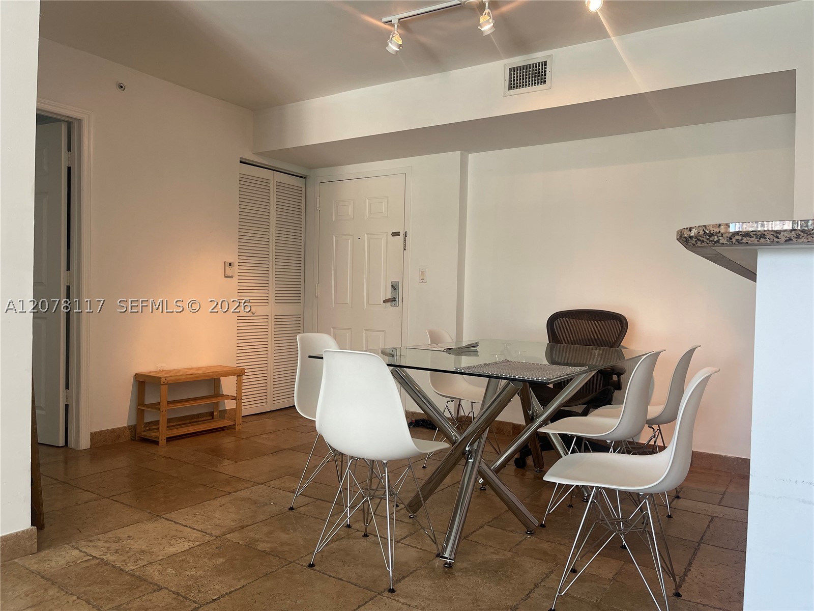 image The Mark on Brickell9