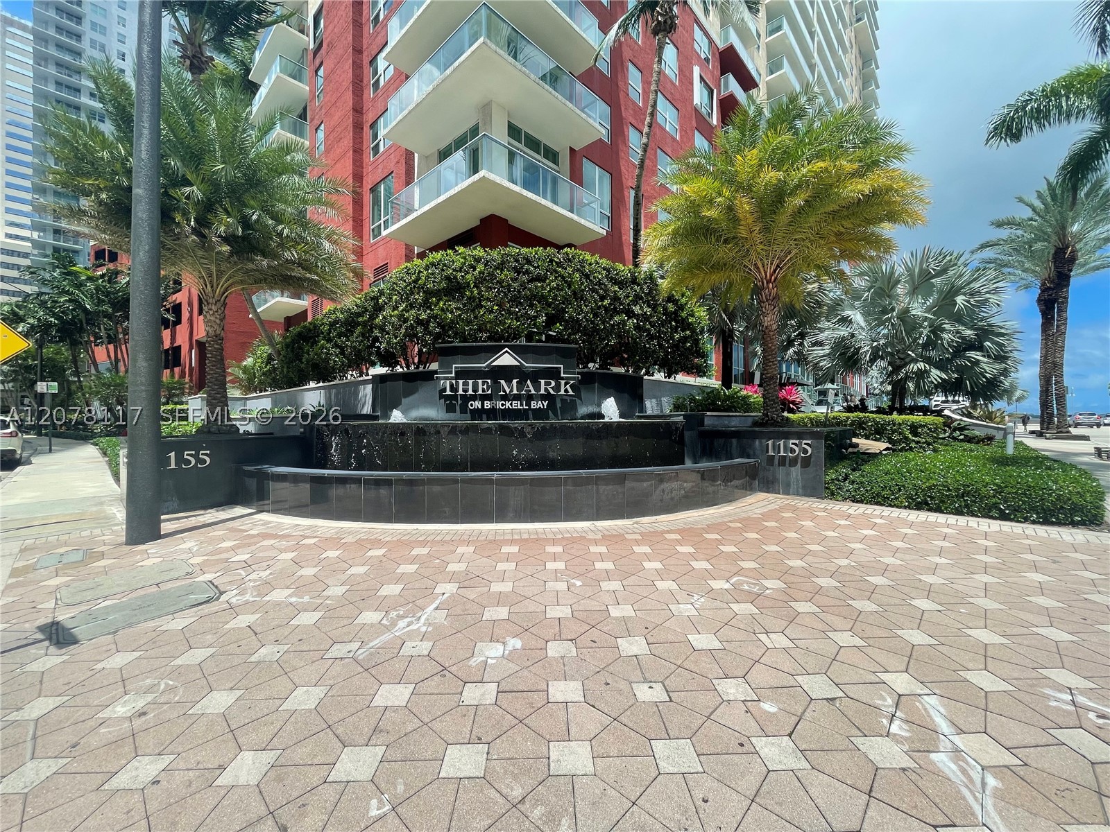 image The Mark on Brickell38