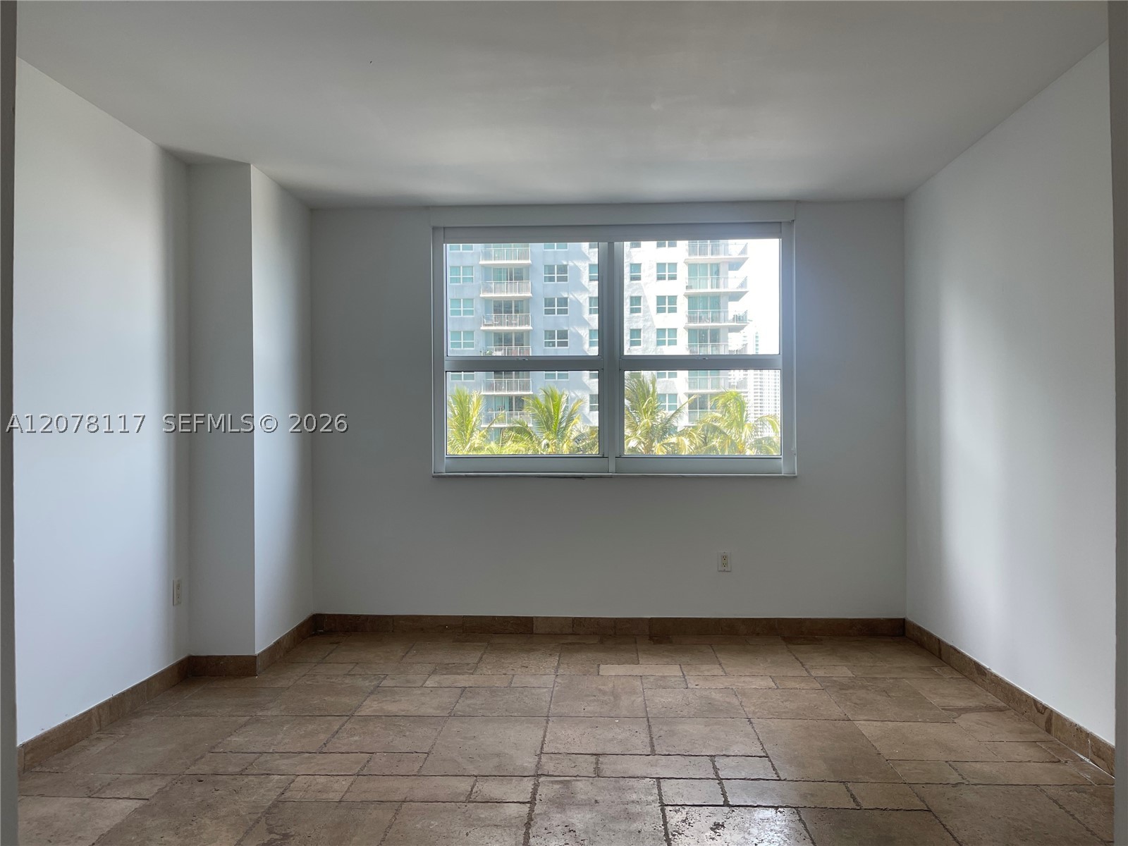 image The Mark on Brickell50