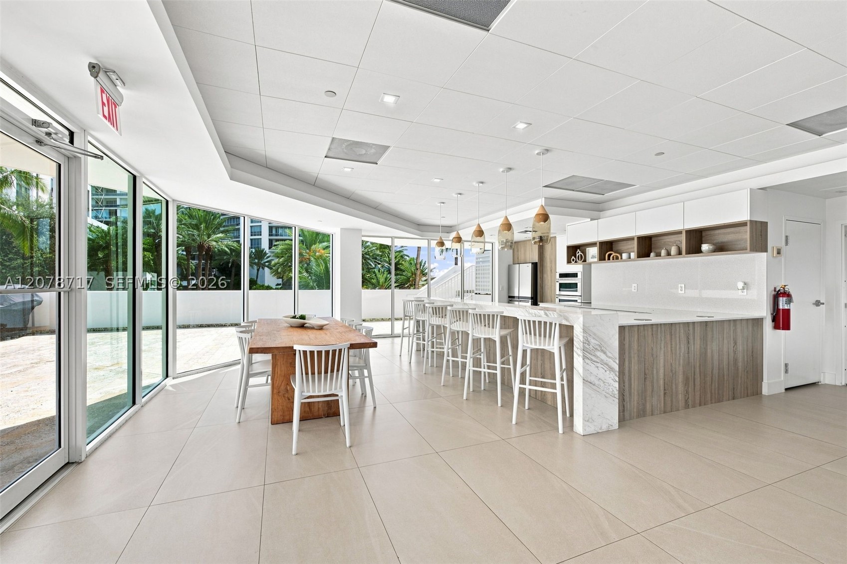 5900 Collins Ave #1006 Miami Beach, FL 33140