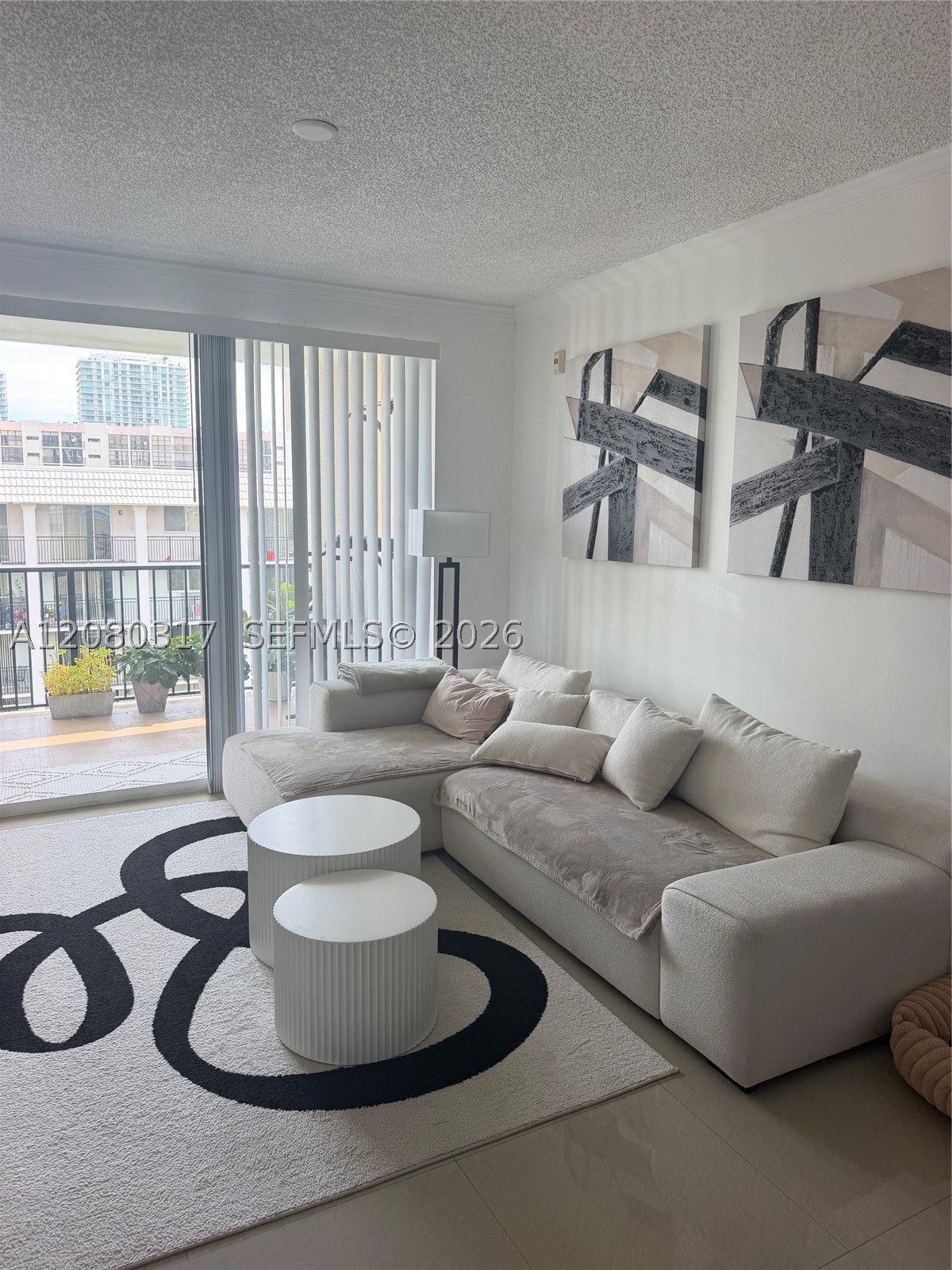 image Porto Bellagio Condo4