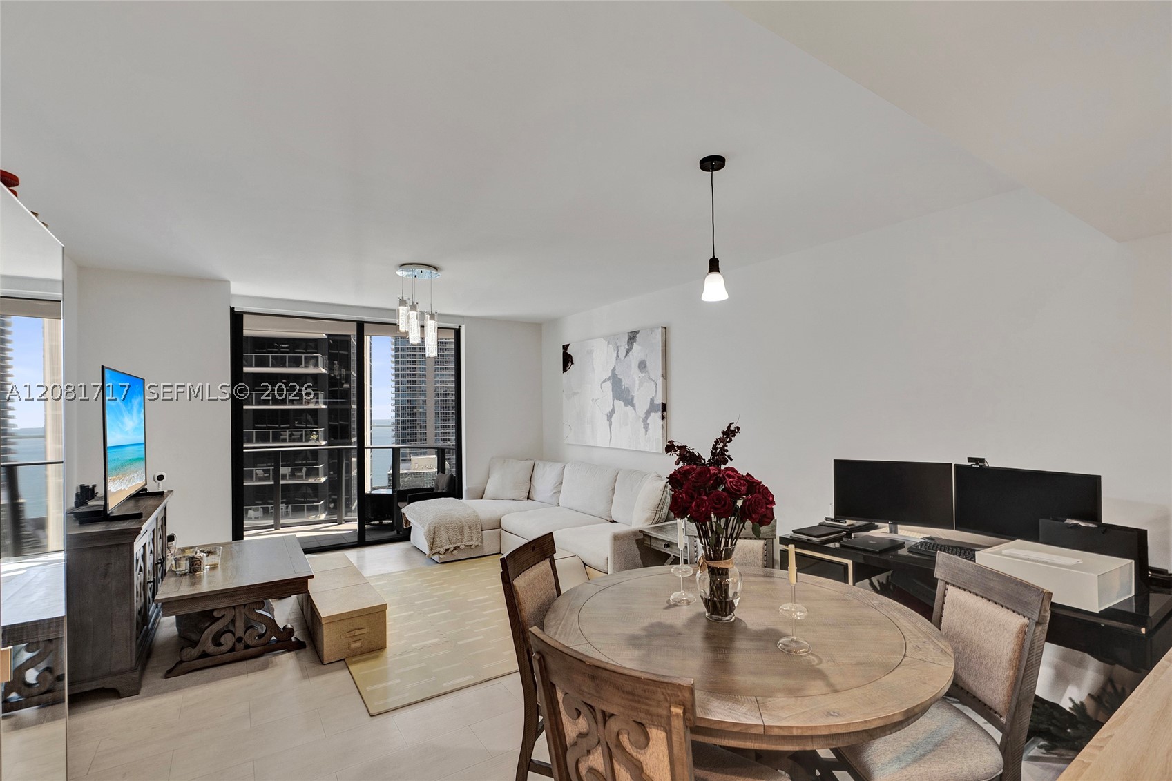 image Brickell Flatiron9