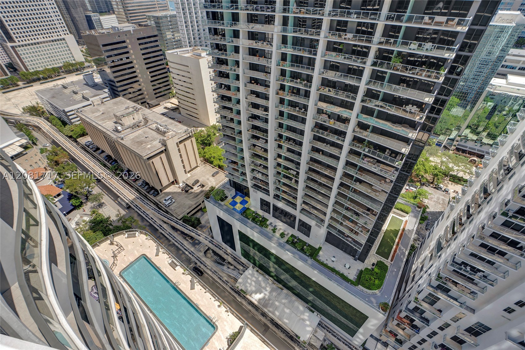 image Brickell Flatiron30