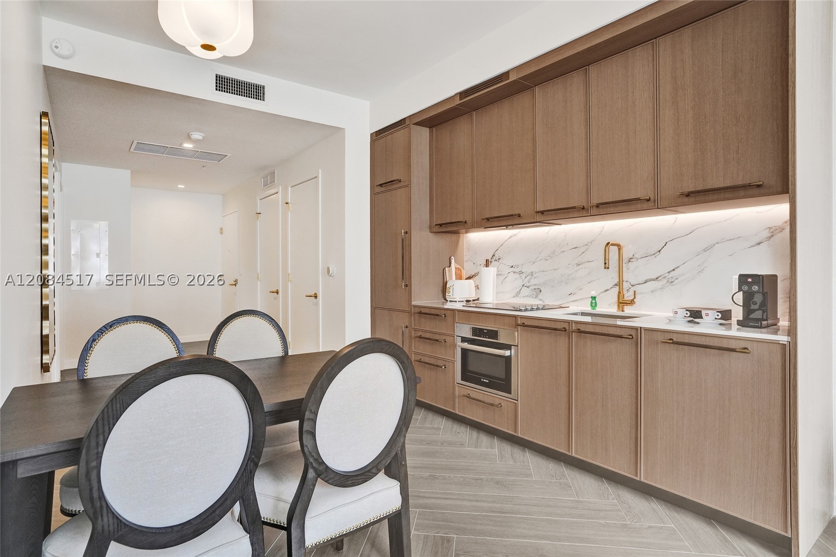 2700 NW 2nd Ave #536 Miami, FL 33127