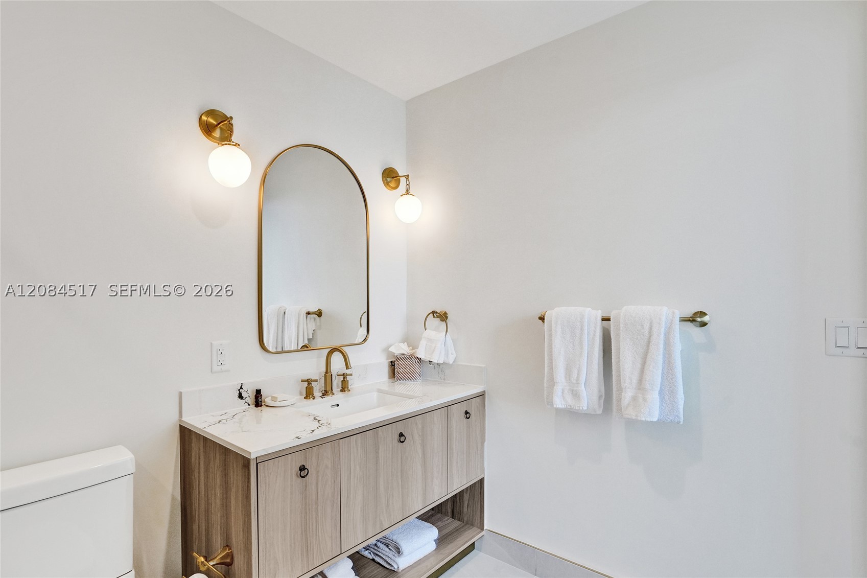 2700 NW 2nd Ave #536 Miami, FL 33127