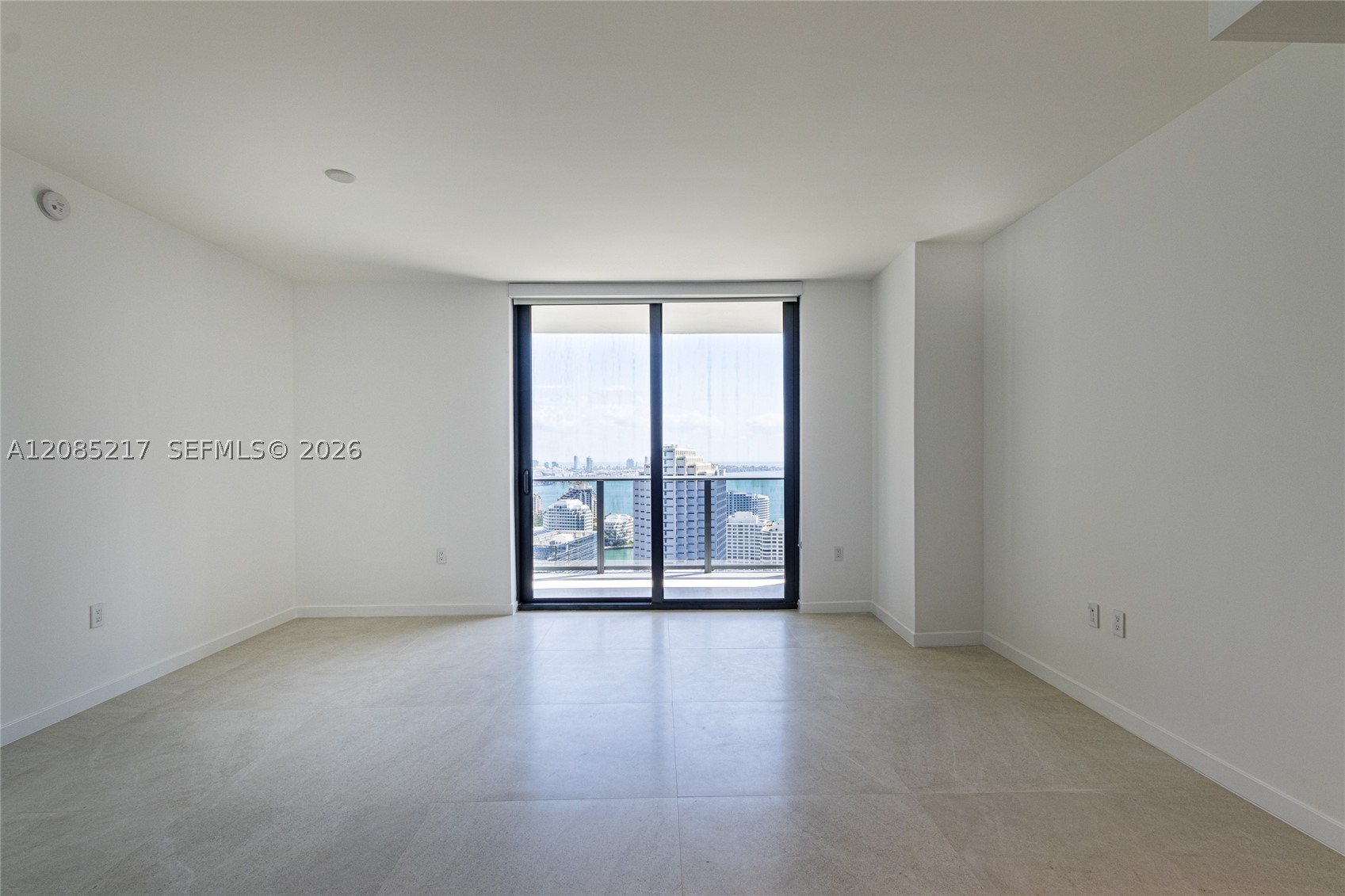 image Brickell Heights East13