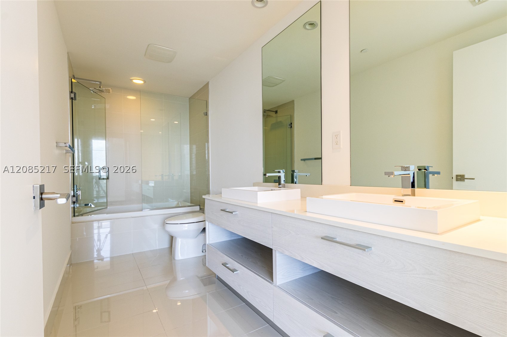image Brickell Heights East14