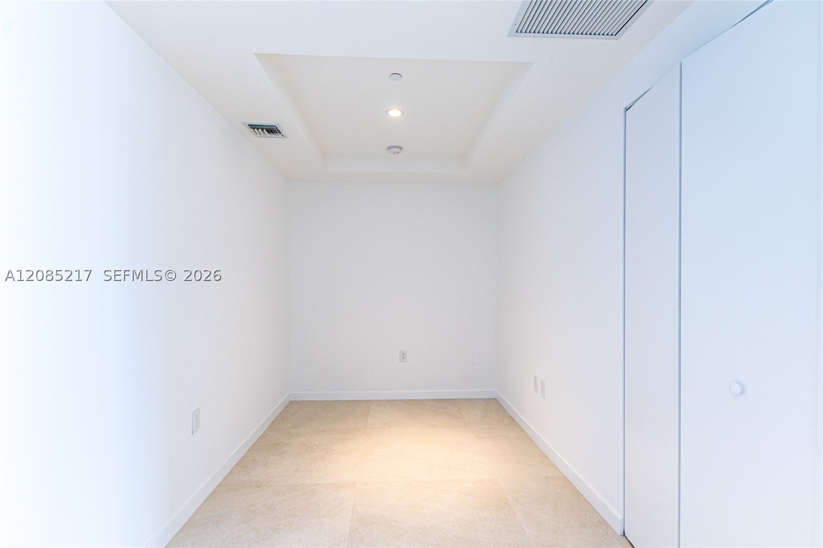 image Brickell Heights East15