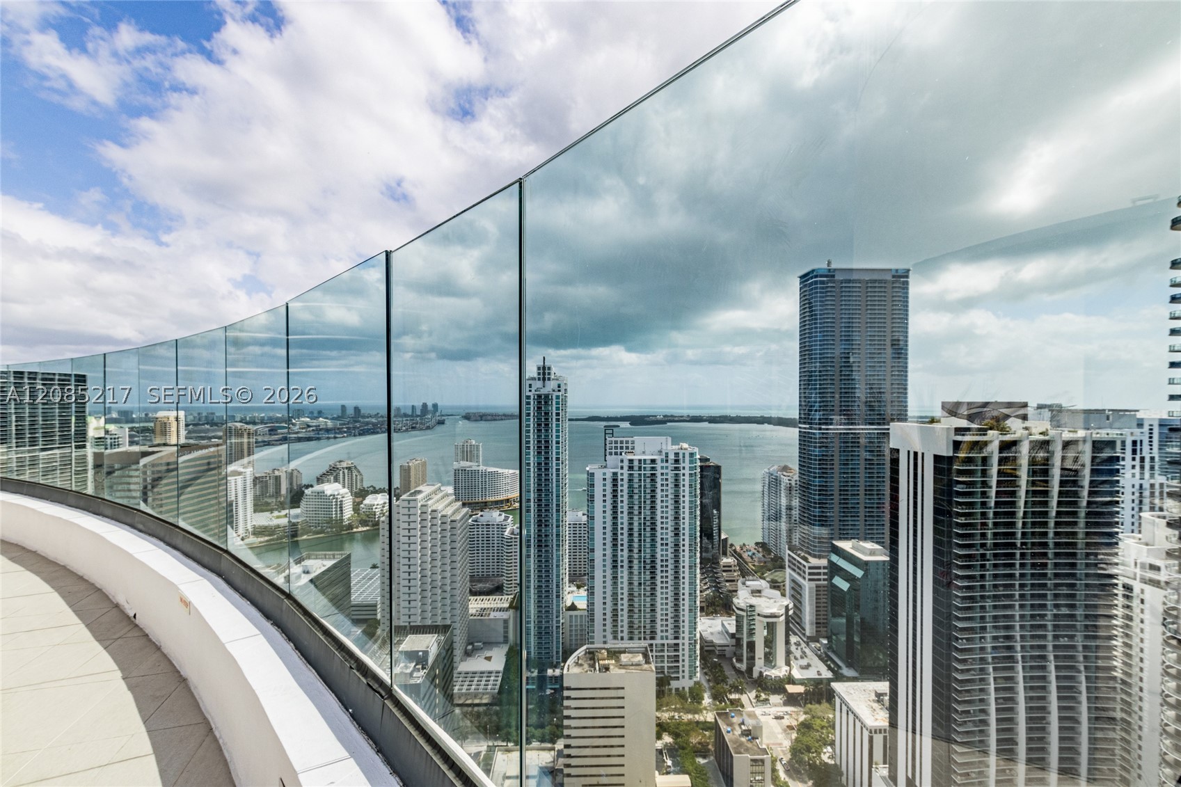 image Brickell Heights East24