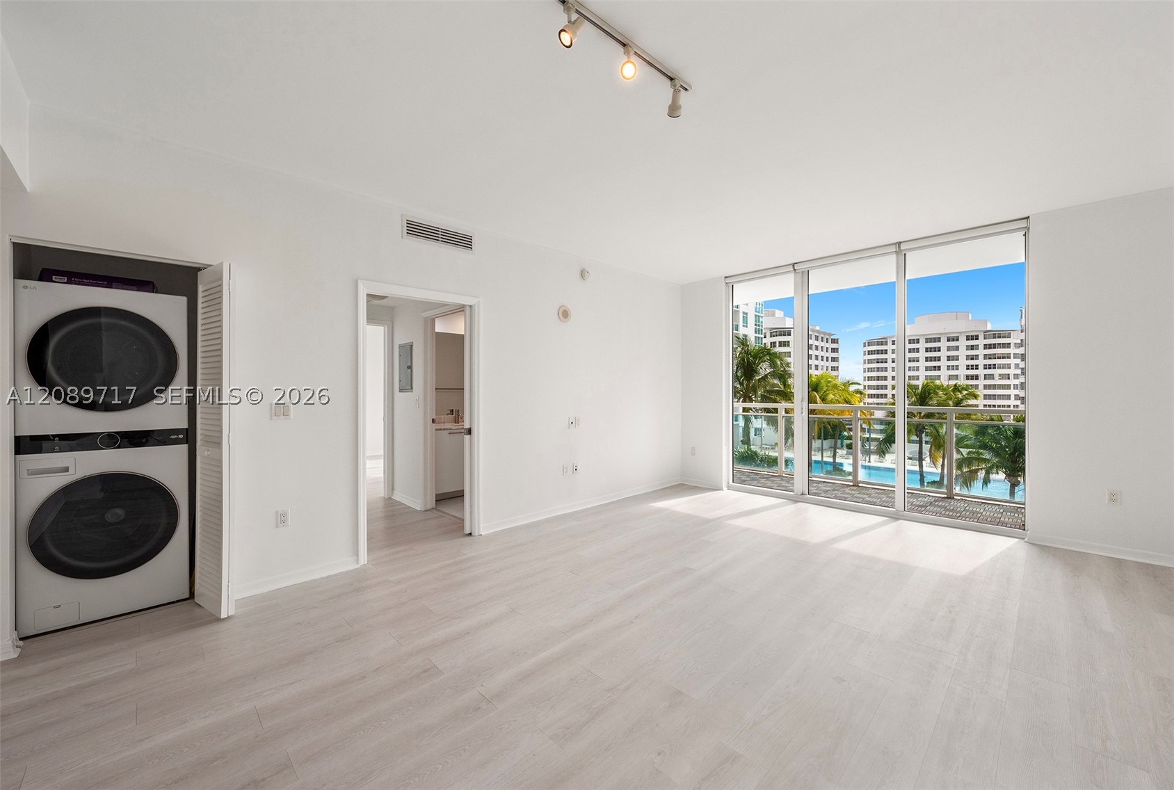 image The Plaza on Brickell West9