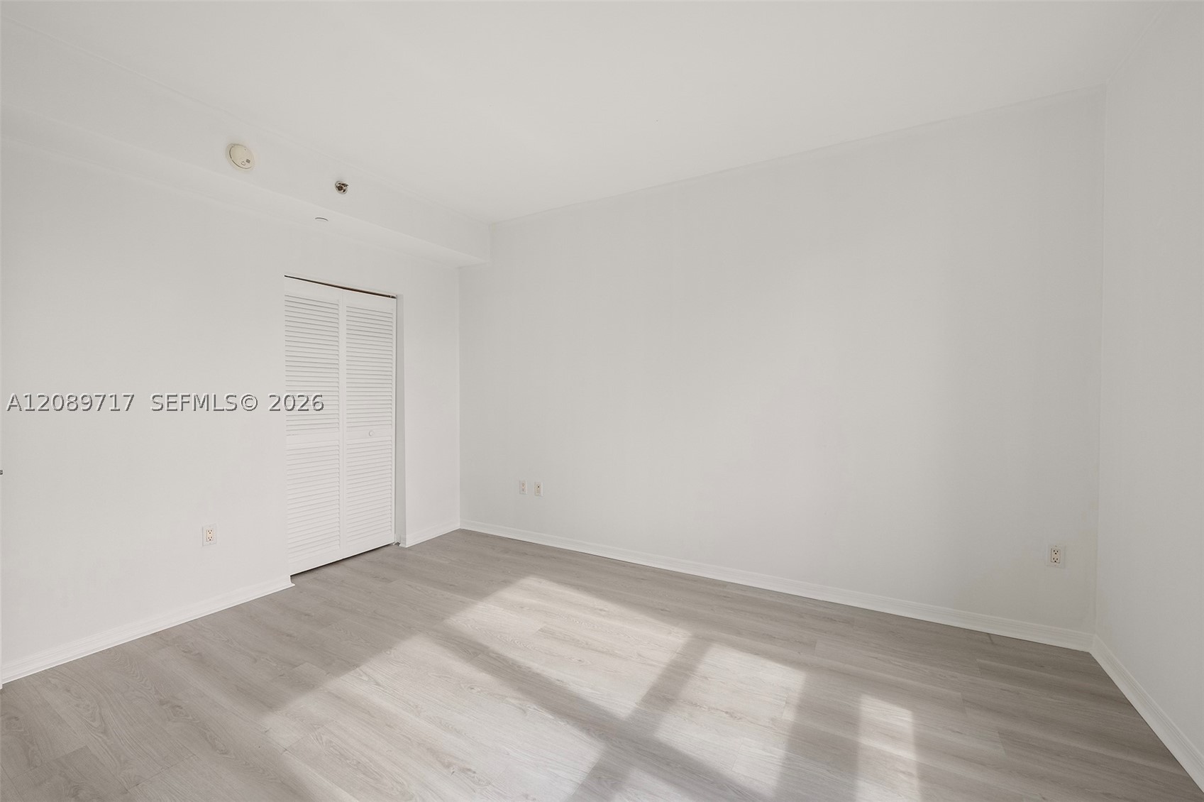 image The Plaza on Brickell West12