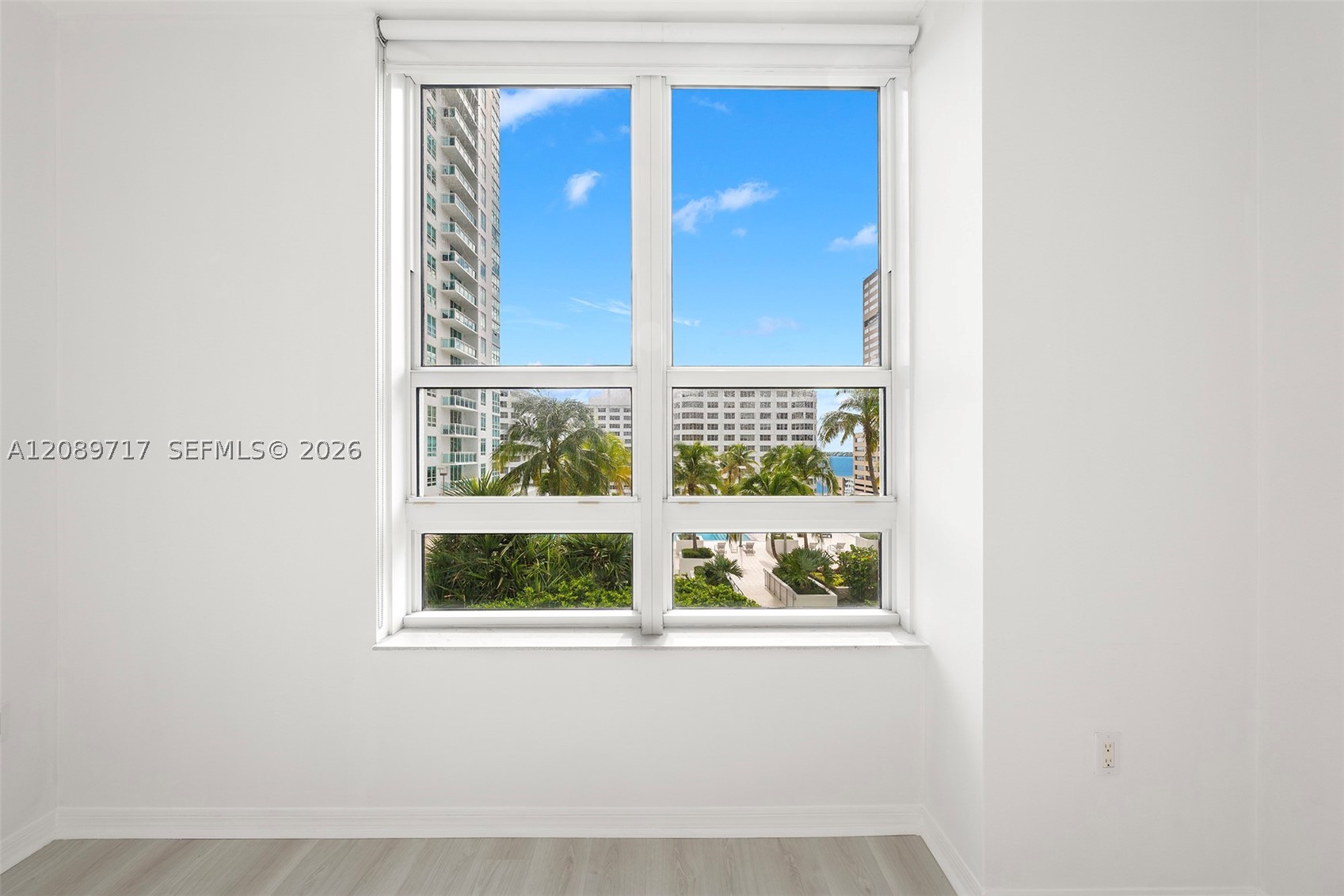 image The Plaza on Brickell West13