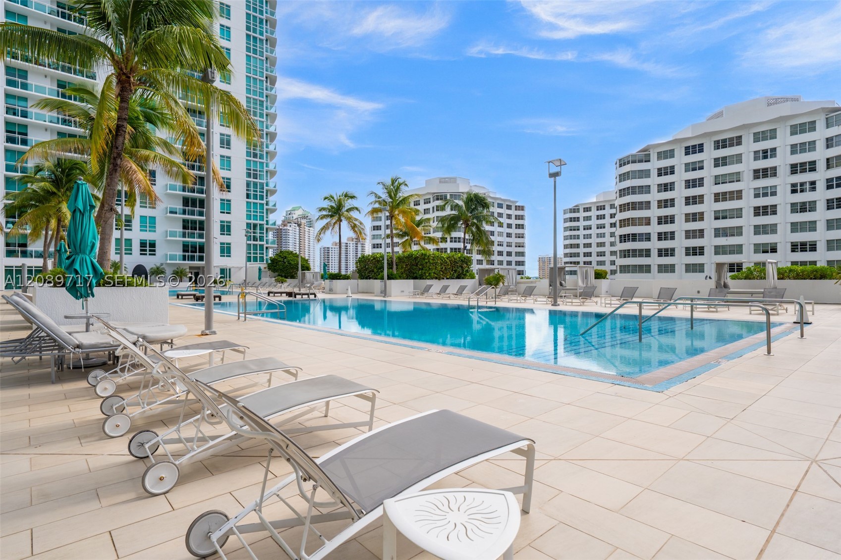 image The Plaza on Brickell West24
