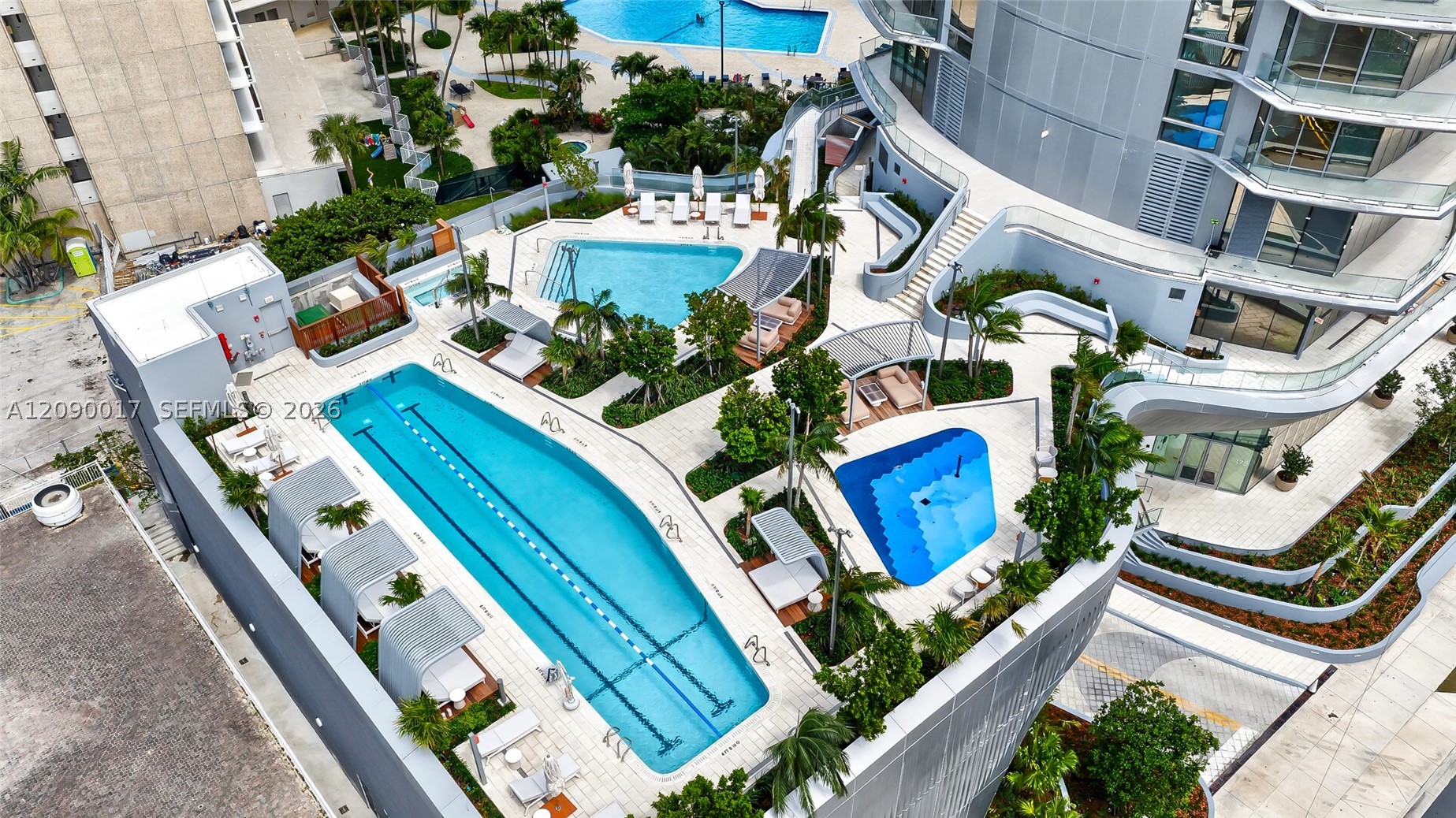 image Una Residences41