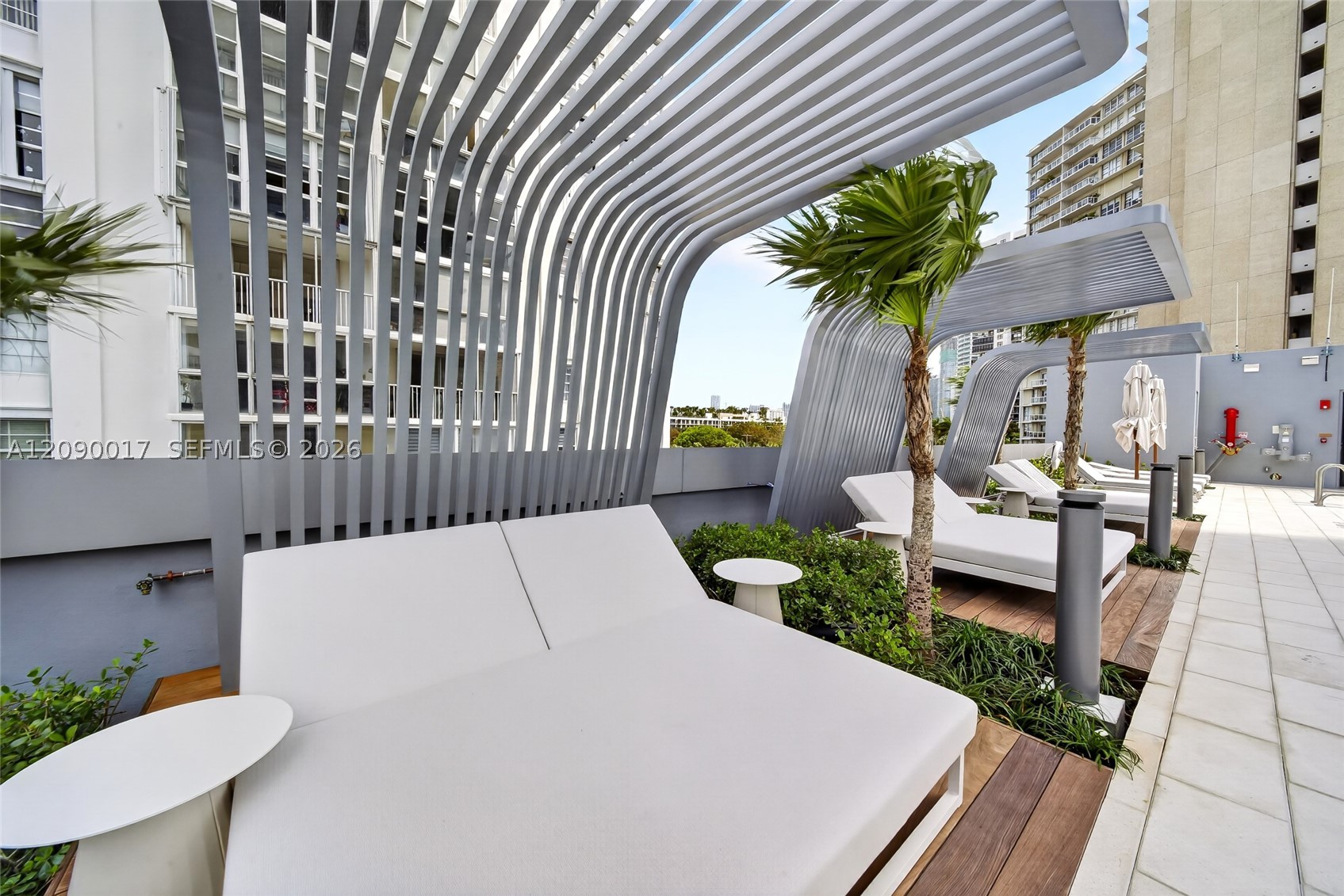 image Una Residences54