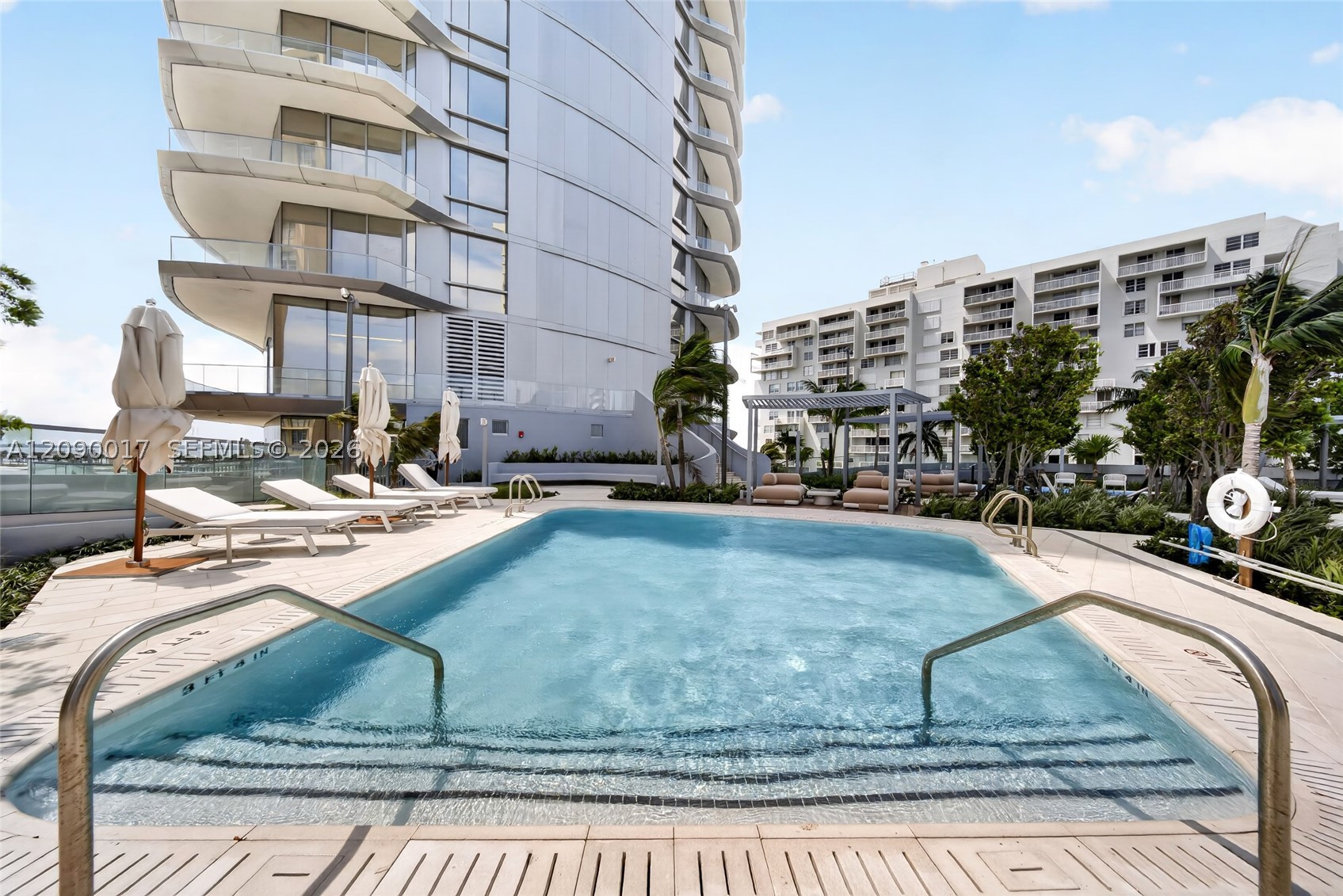 image Una Residences58