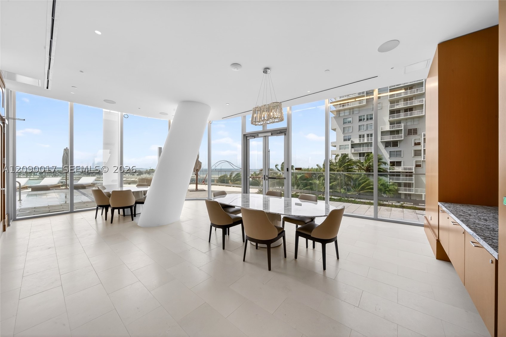 image Una Residences62