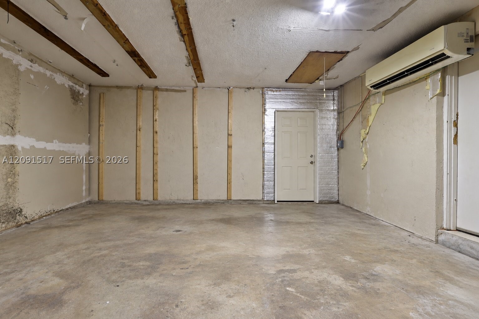 15221 SW 158th St Miami, FL 33187