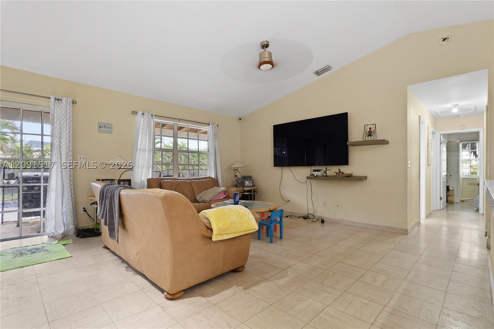 15221 SW 158th St Miami, FL 33187