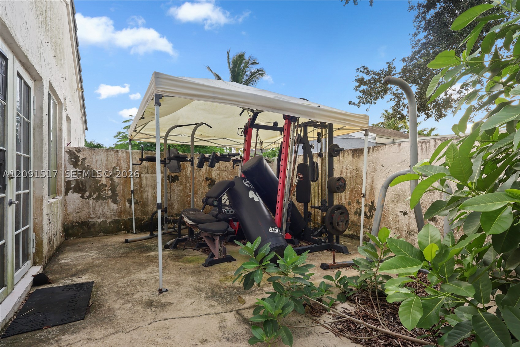 15221 SW 158th St Miami, FL 33187