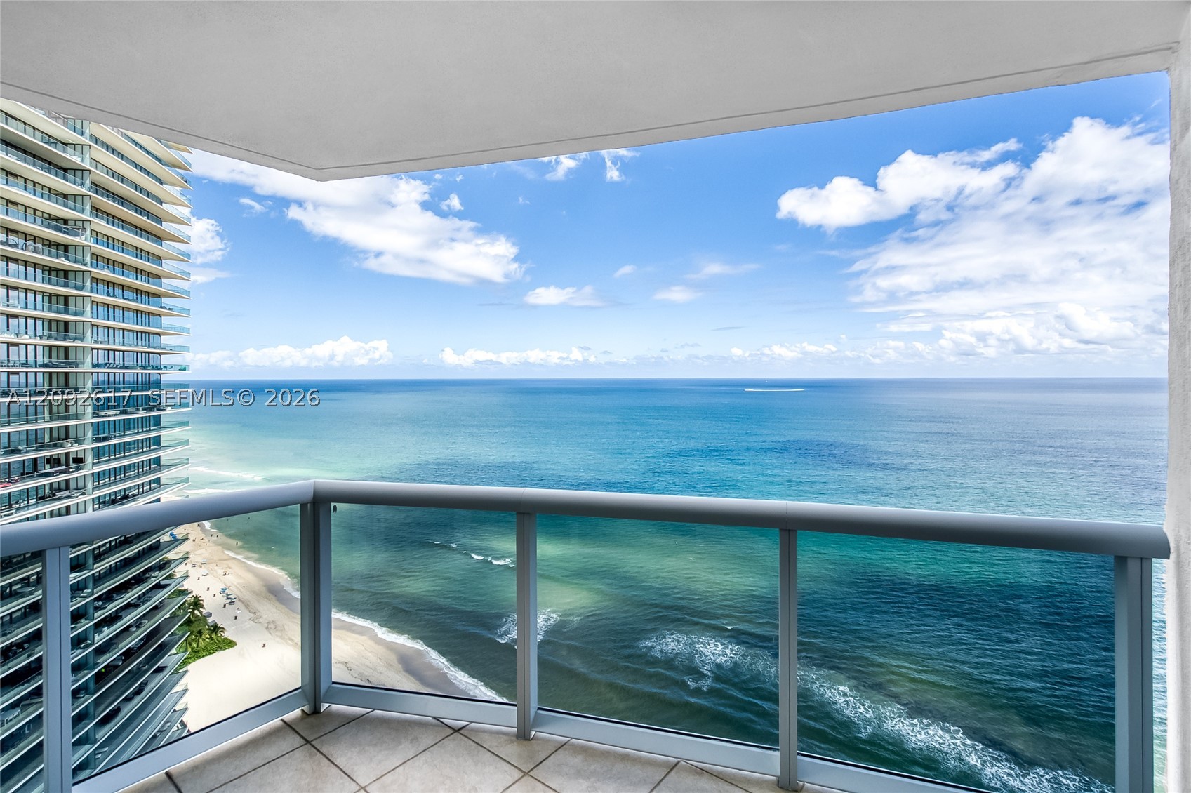 image Ocean Three13