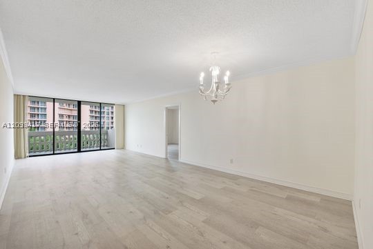 90 Edgewater Dr #514
