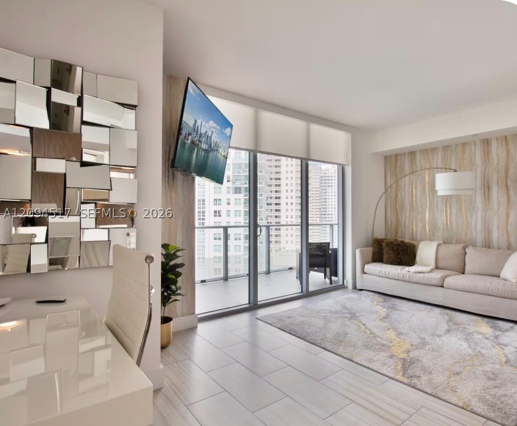 1300 Brickell Bay Dr #1711