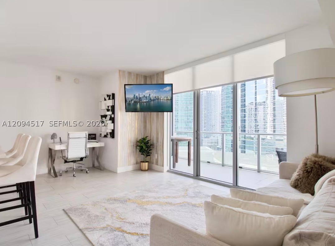 image Brickell House10