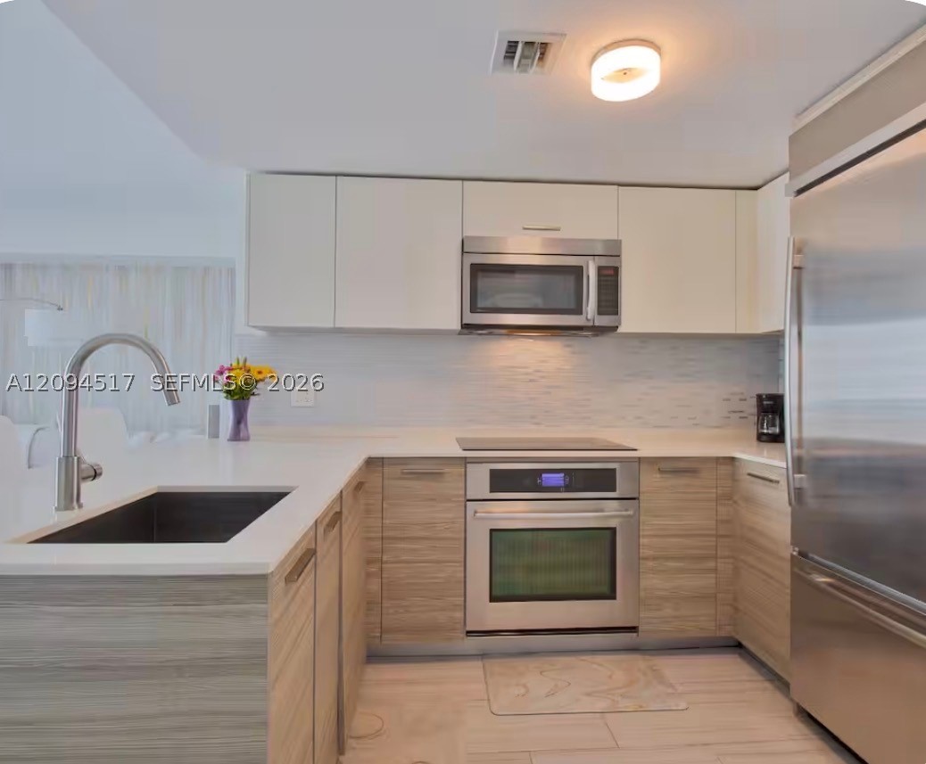 image Brickell House3