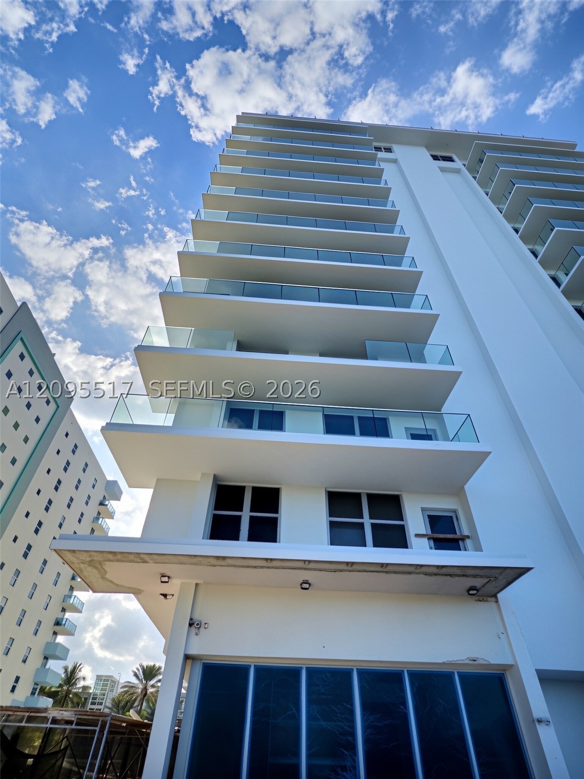 9225 Collins Ave #1109