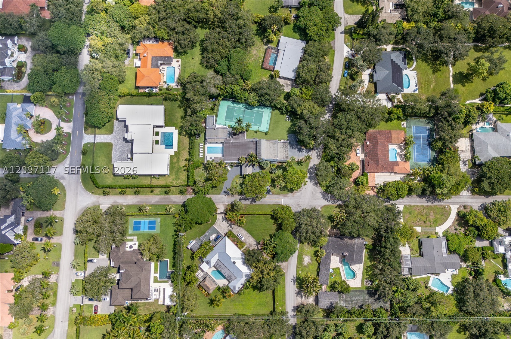 9715 SW 89th Ct Miami, FL 33176
