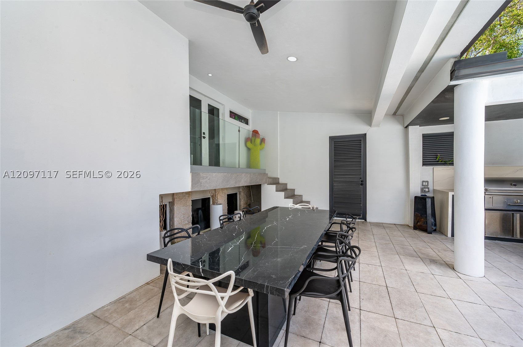 9715 SW 89th Ct Miami, FL 33176