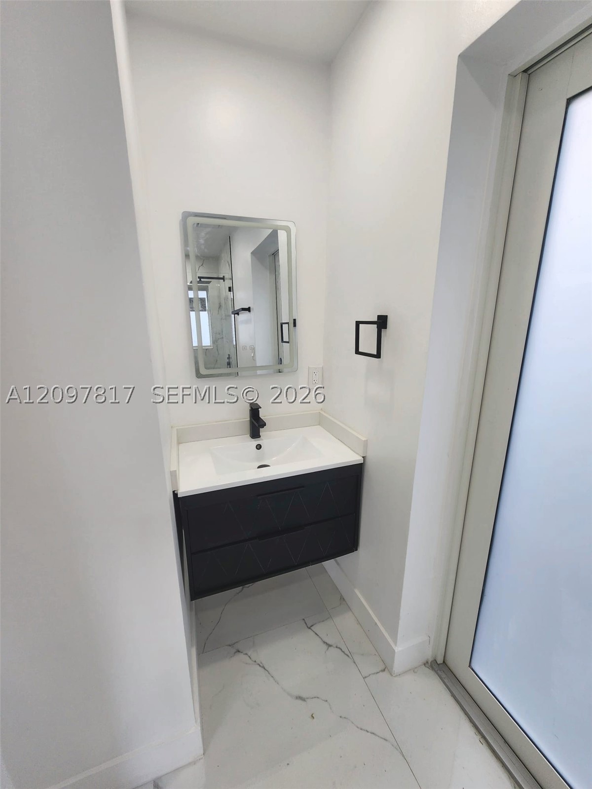 620 SW 38th Ter Fort Lauderdale, FL 33312