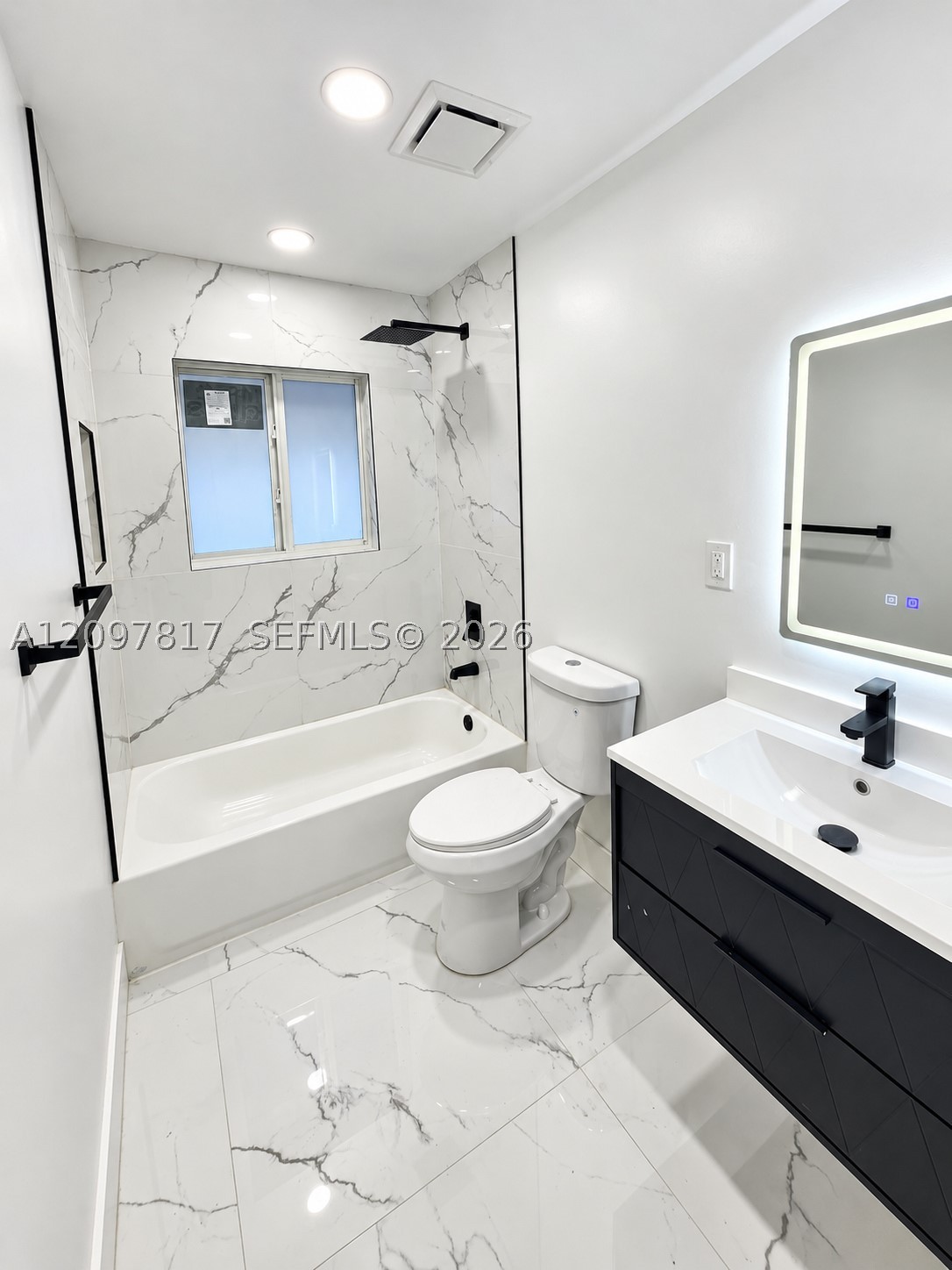 620 SW 38th Ter Fort Lauderdale, FL 33312