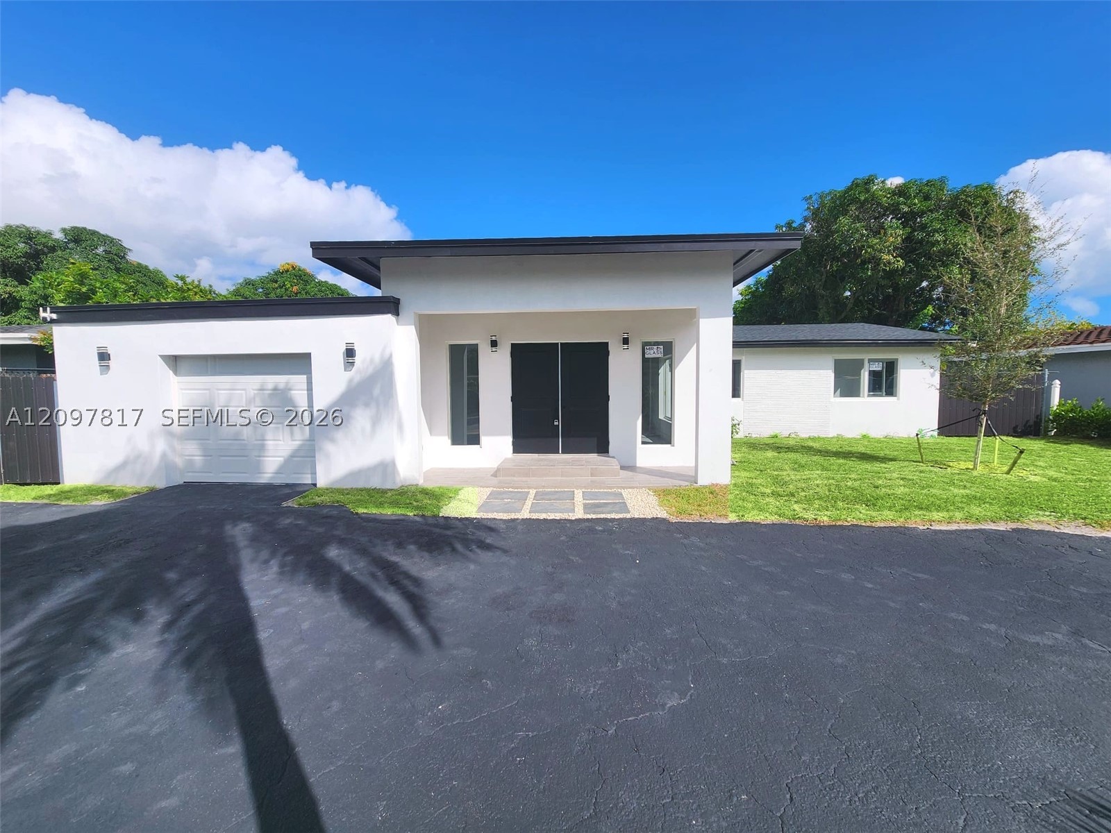 620 SW 38th Ter Fort Lauderdale, FL 33312