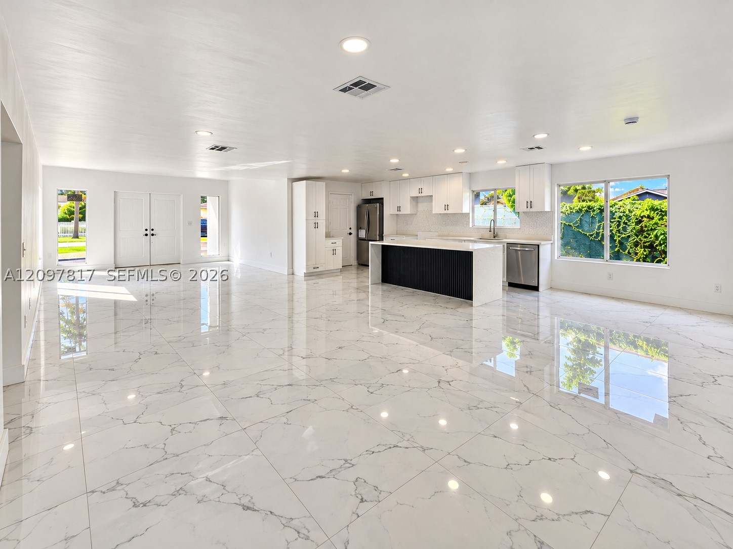 620 SW 38th Ter Fort Lauderdale, FL 33312
