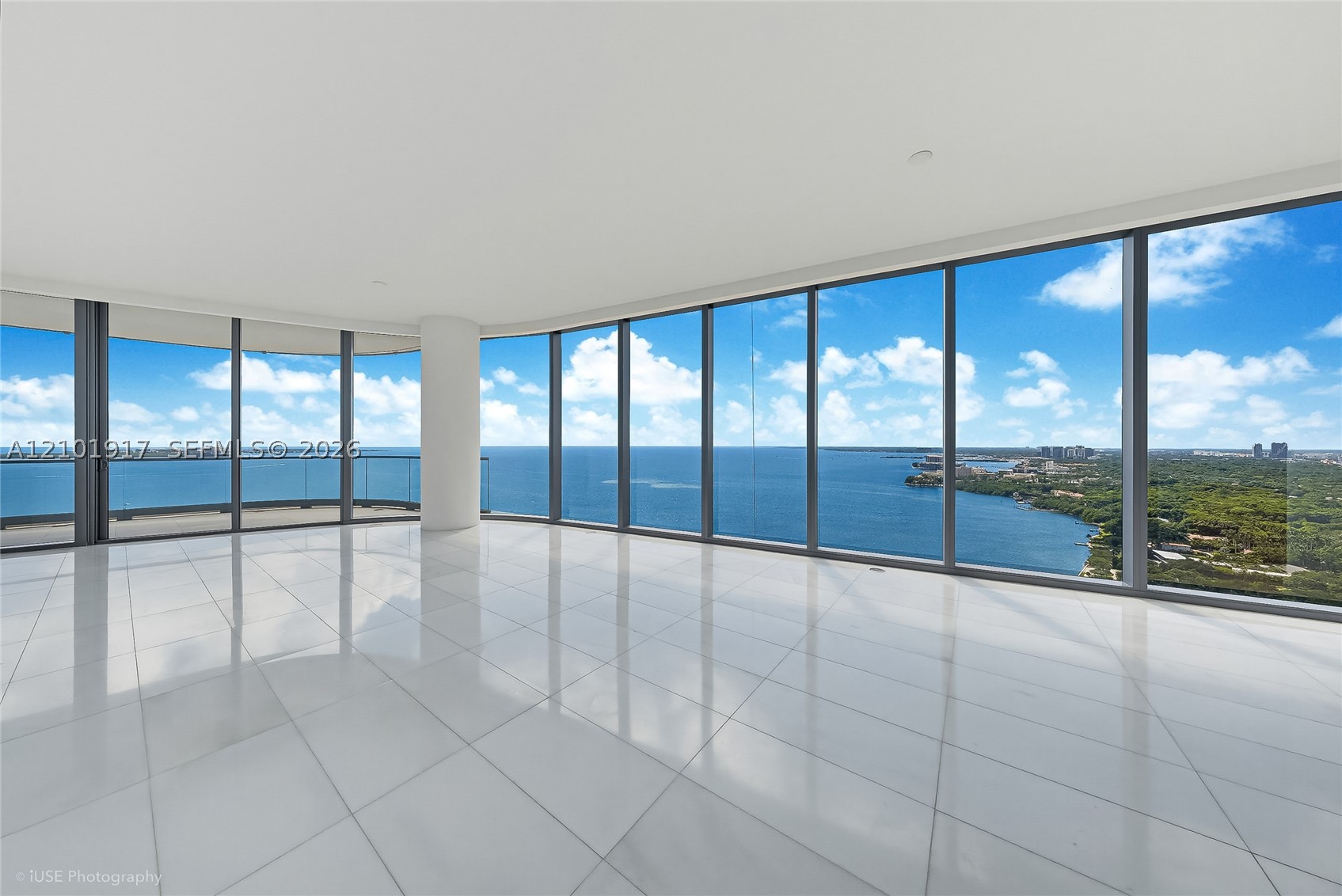 image Una Residences0
