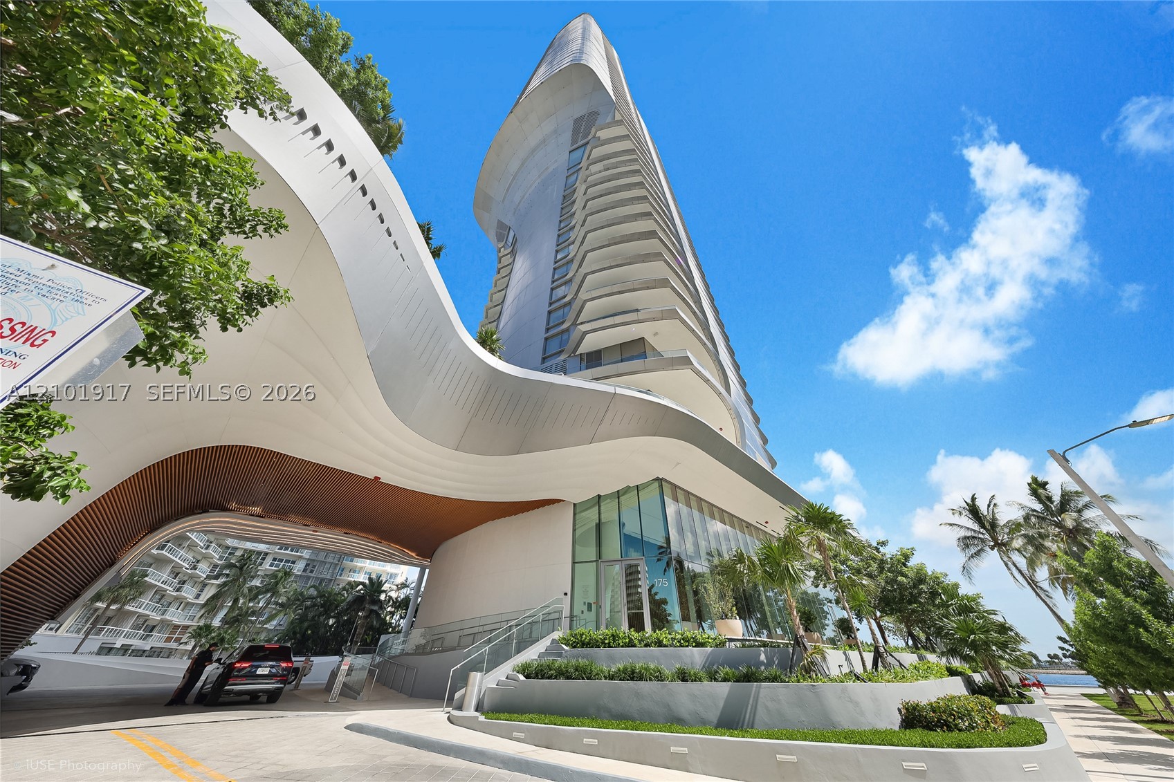 image Una Residences16