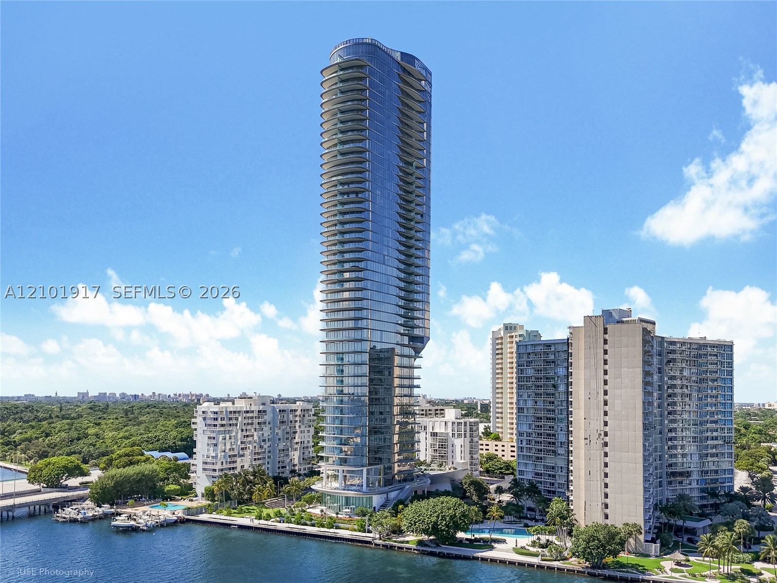image Una Residences17