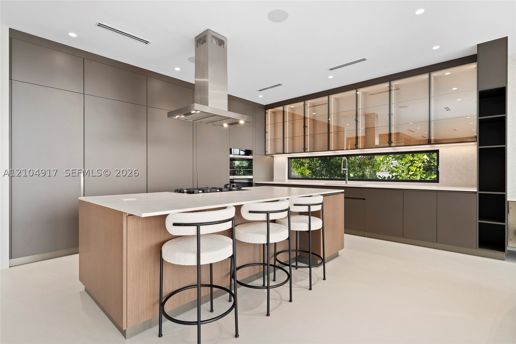 271 N Shore Dr Miami Beach, FL 33141