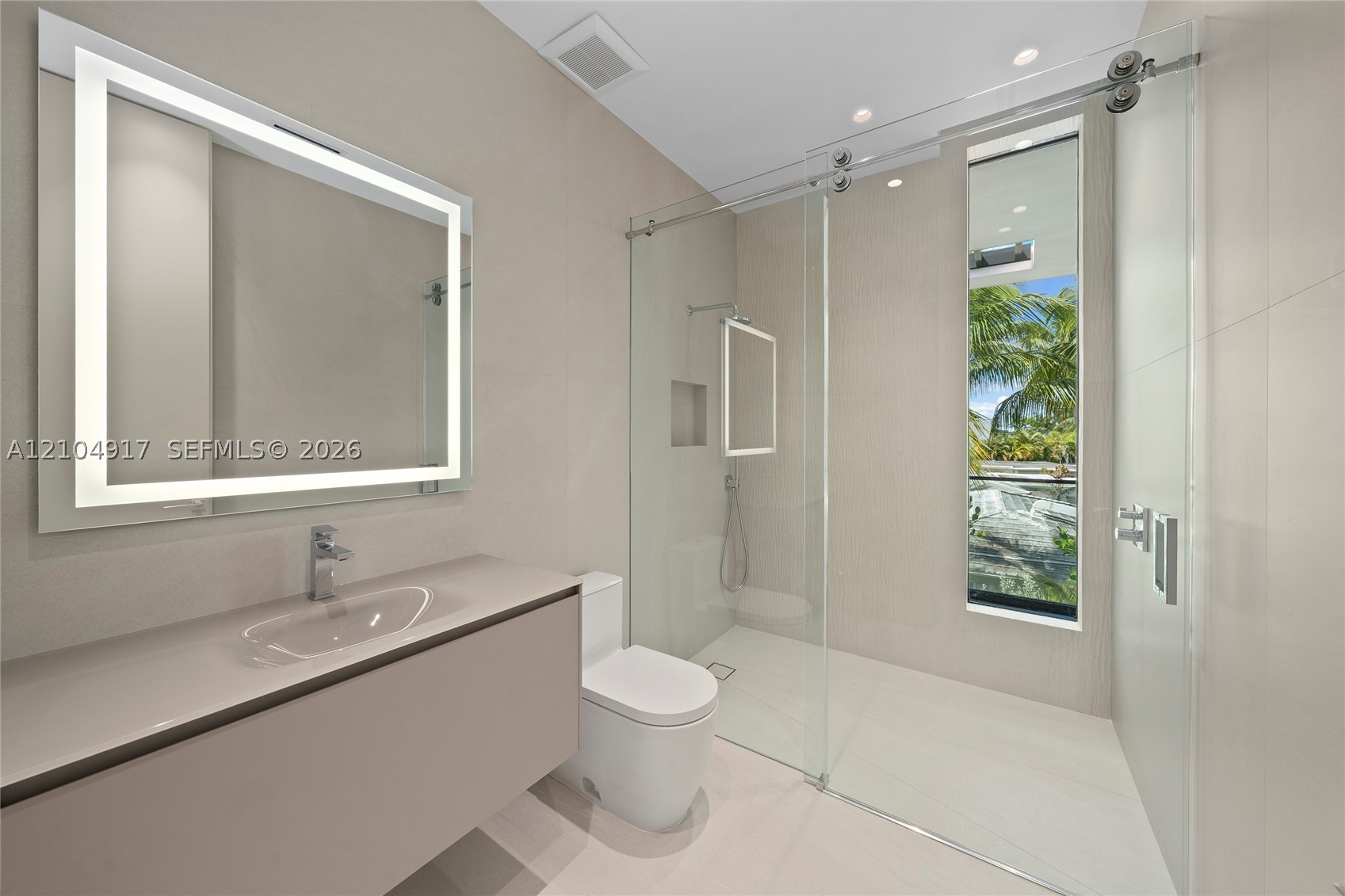 271 N Shore Dr Miami Beach, FL 33141