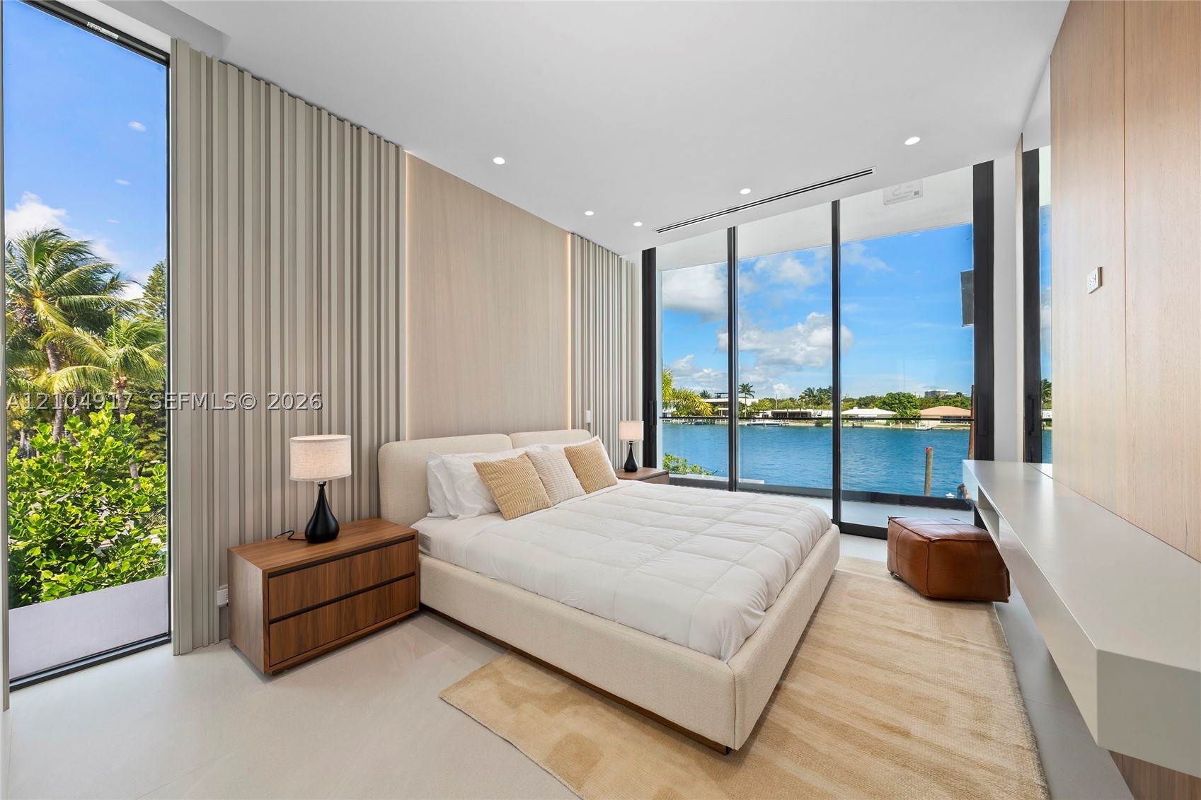 271 N Shore Dr Miami Beach, FL 33141