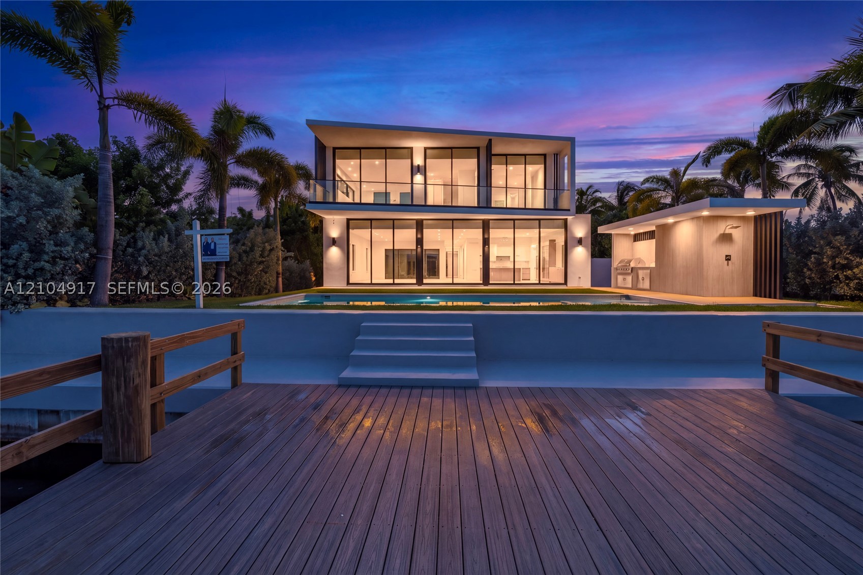 271 N Shore Dr Miami Beach, FL 33141