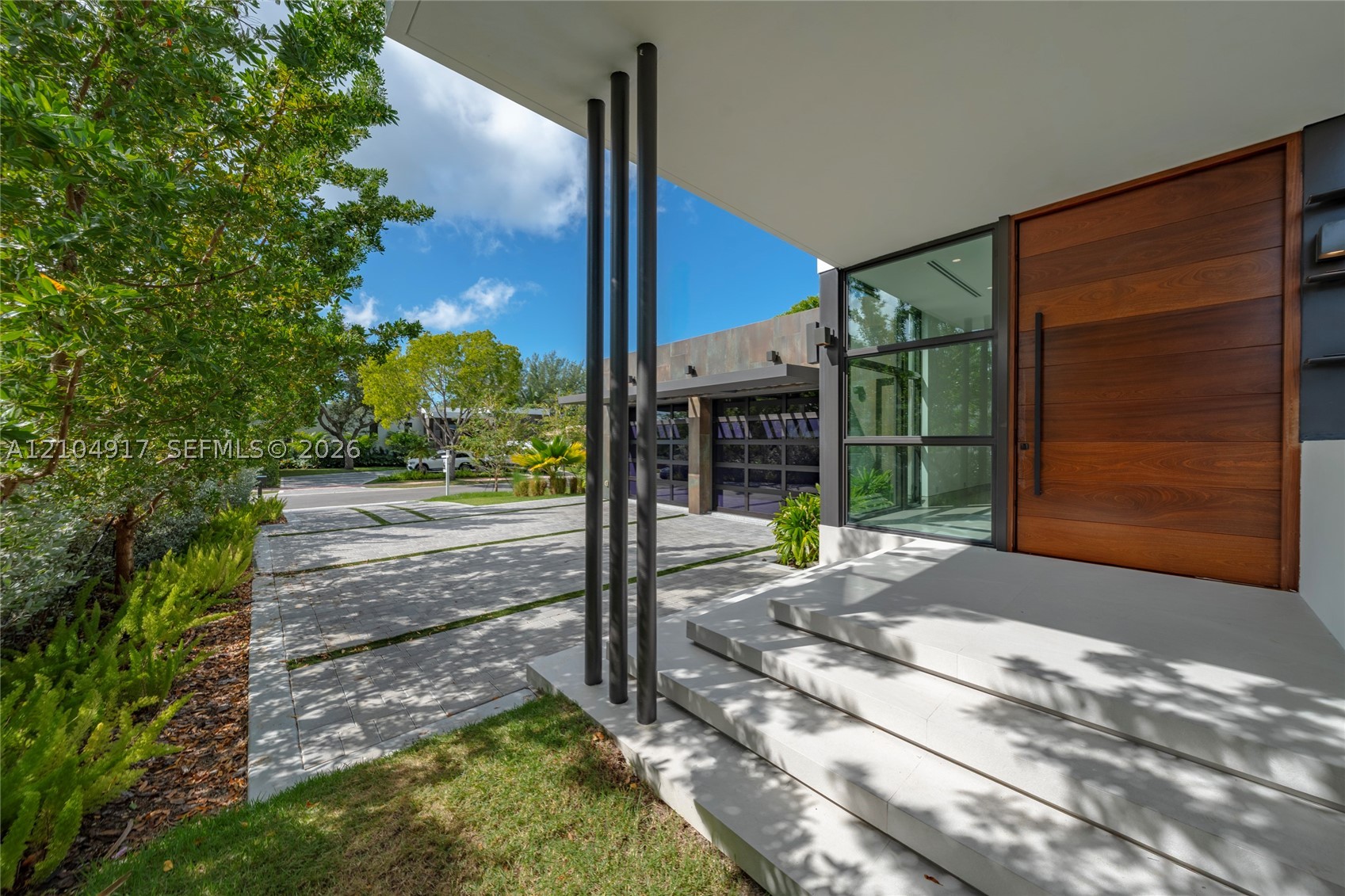 271 N Shore Dr Miami Beach, FL 33141